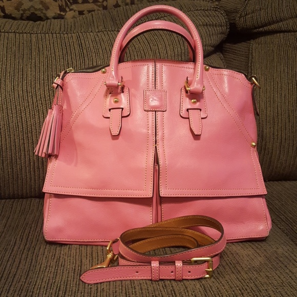 Dooney & Bourke Handbags - Dooney & Bourke Clayton